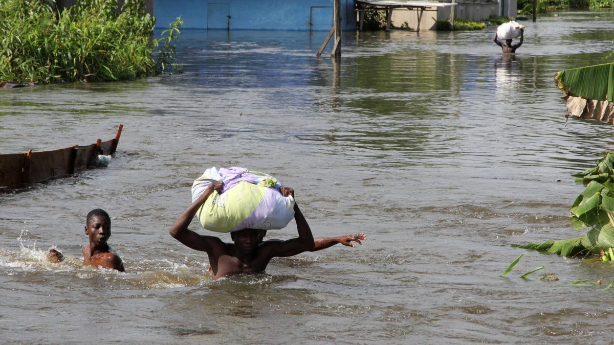 Red alert, as Heavy flood will sweep across Lagos, River, Delta and Edo water ways