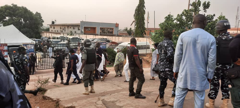 Soldiers, police, DSS deployed to Osun ahead of APC guber primary poll