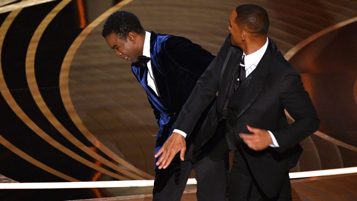 Will Smith apologies to Oscar Academy after slapping Chris Rock during award night